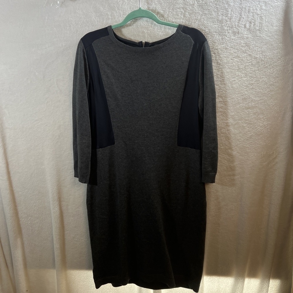 Ann Taylor Women's Sheath Color block Large Sweater With Fabric Cutout Dress